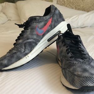 Nike Air women’s size 10.5